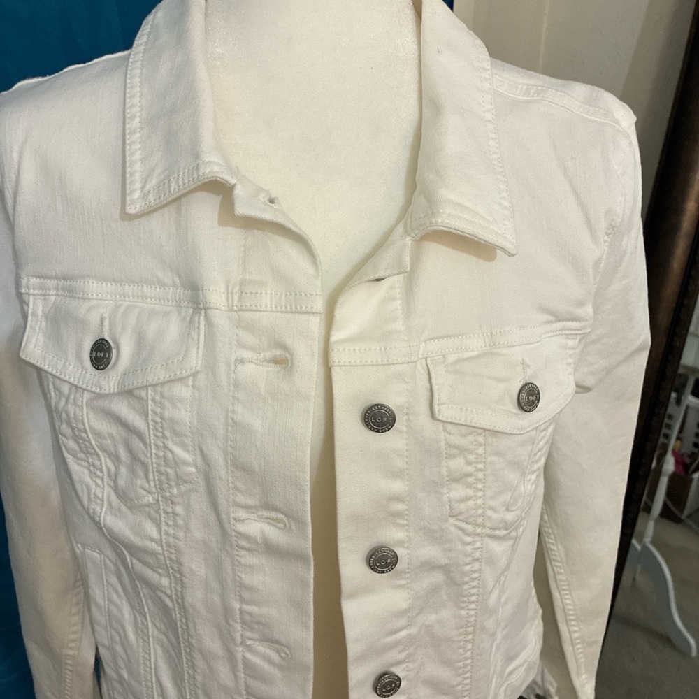 LOFT Classic White Denim Jacket - Women's Casual Trucker - Picture 2 of 8
